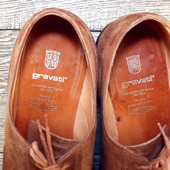 $695 Neiman Marcus GRAVATI 9 M Snuff Suede 12867 * add $15 new Cedar Trees